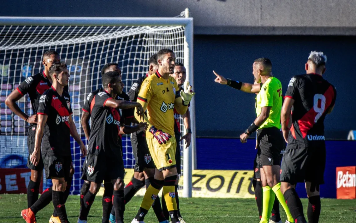 juízes, arbitragem, VAR