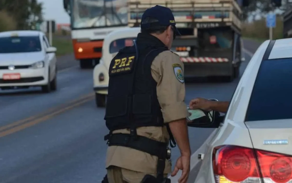 comboio dos criminosos, grupo de criminosos