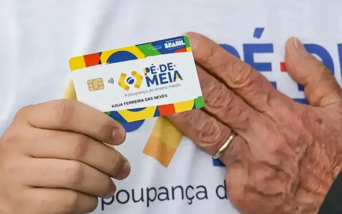 Programa Pé de Meia;