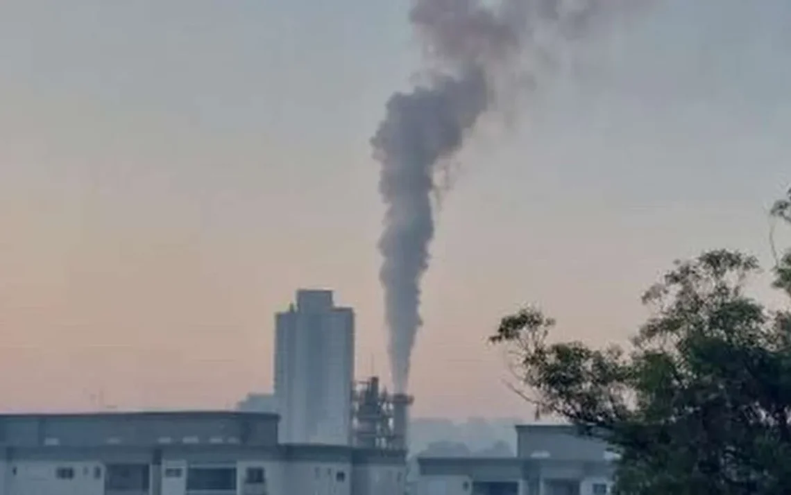 fumaça, química;